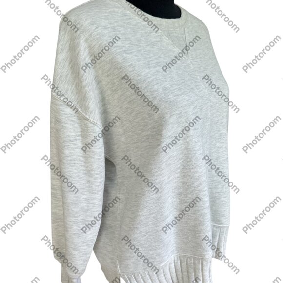 Evereve XSmall Heathered Light Gray Long Sleeve Crewneck Sweatshirt - Picture 2 of 6